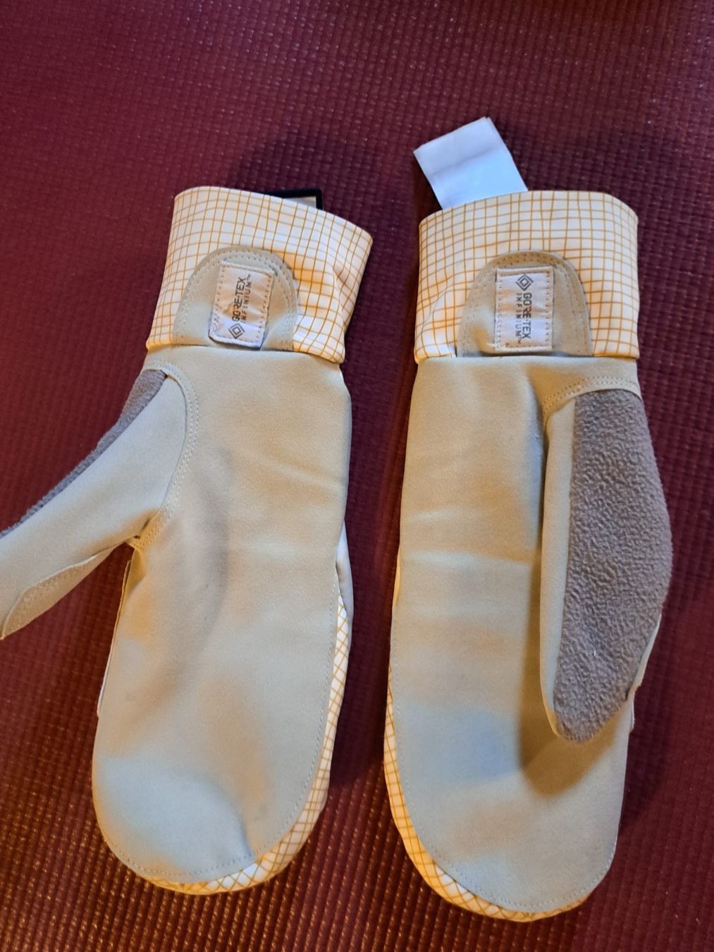 Hestra Handschuhe & Handstulpen: HESTRA HANDSCHUHE GR 7 – Gebraucht aus Schiers von lad_8llk 1