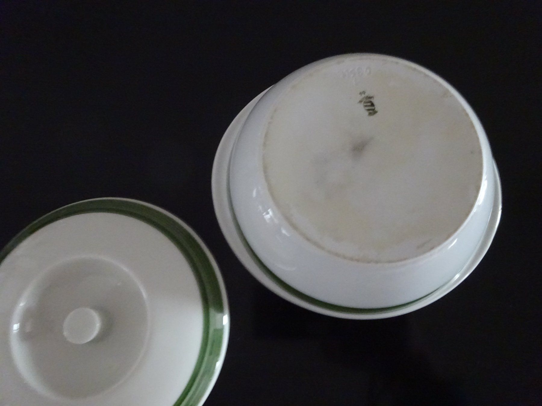 Ciotole: Schale mit Deckel, Langenthal – Usato da Bern venduto da Hero2.0 2