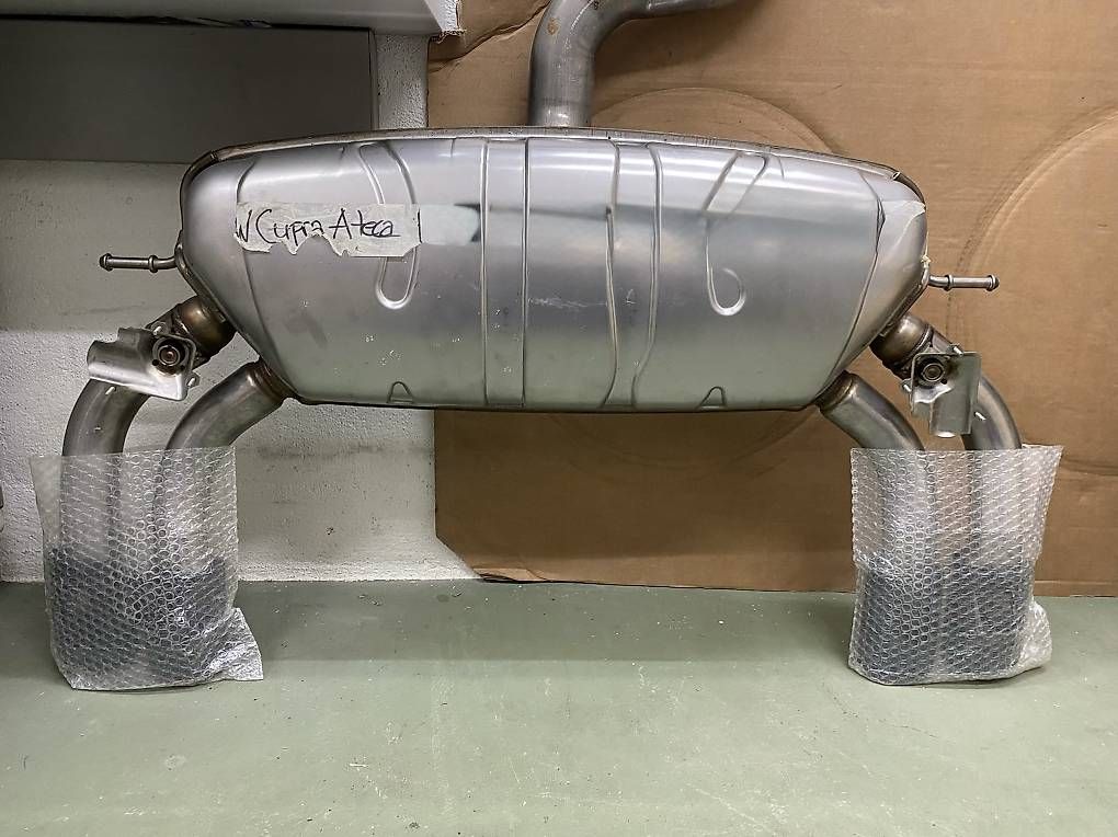 Sistemi di scarico: Original Cupra Ateca Auspuffanlage  – Usato da Wittenbach venduto da tigerhuhn 1