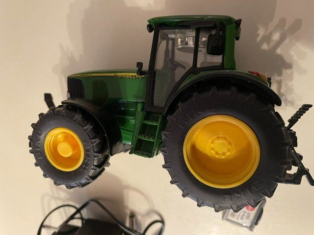 Siku Modellini d'auto: tracteur SIKU + accessoires – Difettoso da Ursy venduto da DK8 2