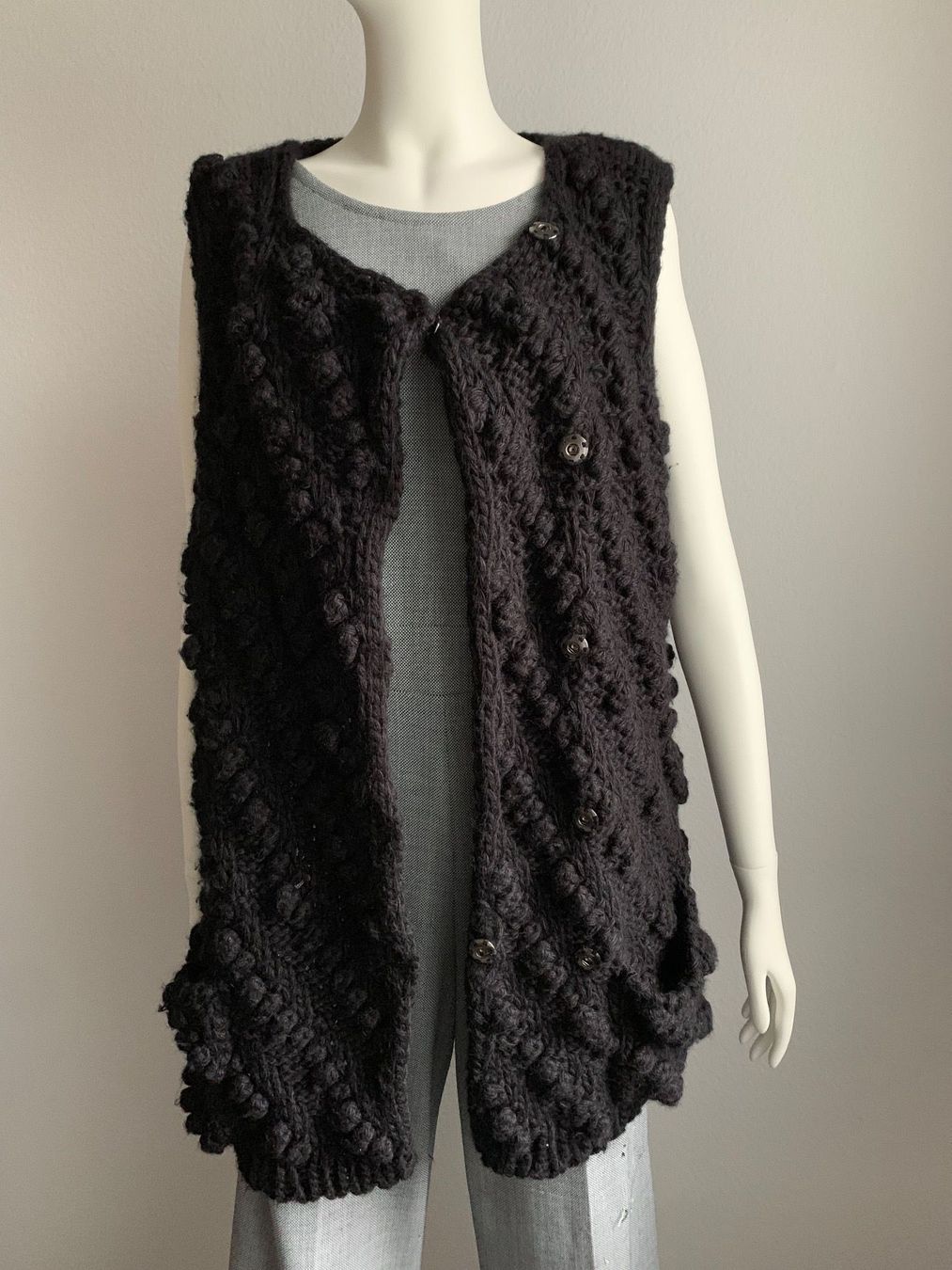 Miu Miu Gilet & Giacche senza maniche: Miu Miu Weste Gilet – Nuovo (secondo la descrizione) da Winterthur venduto da 19.19 2