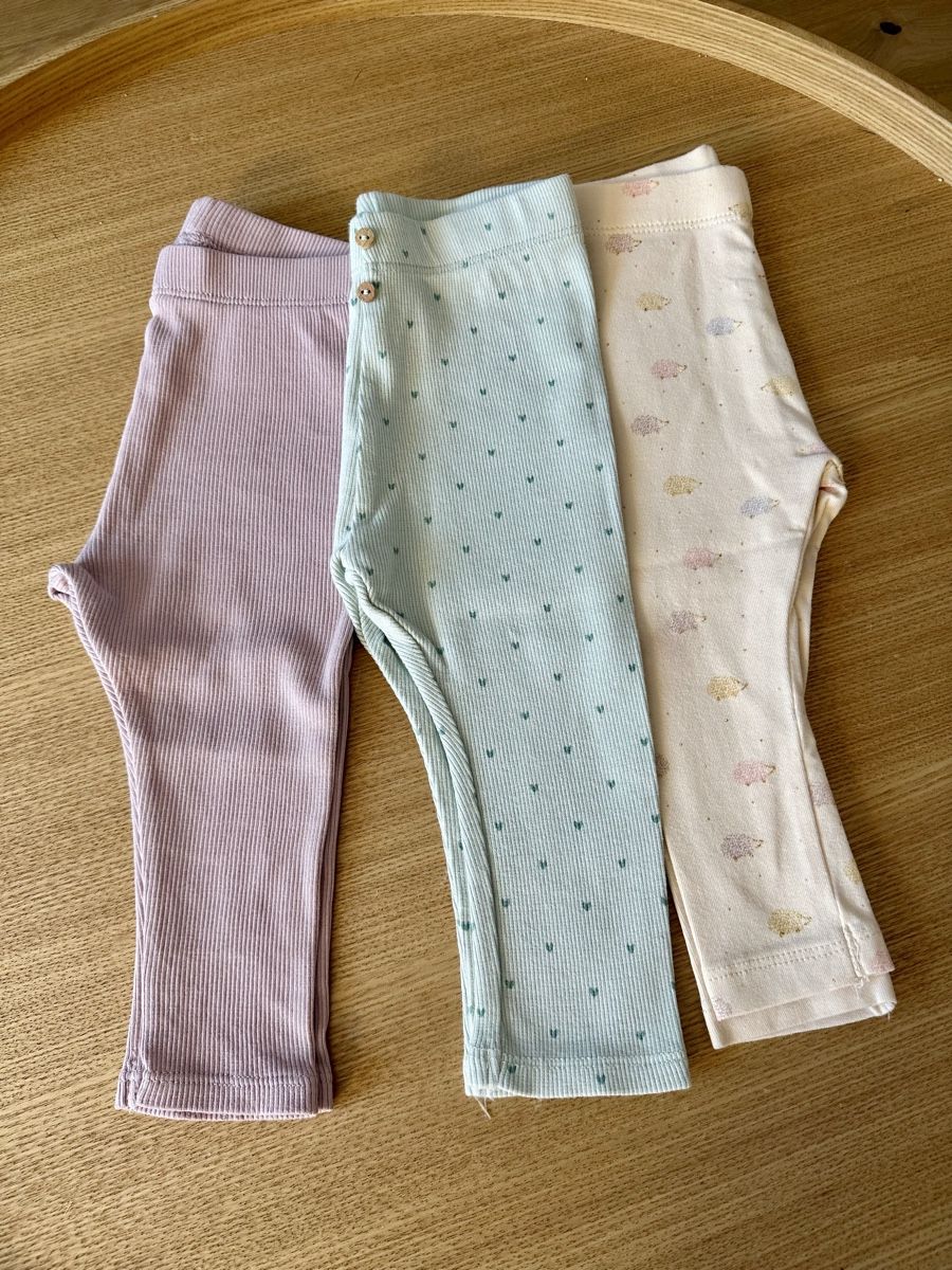 Pantaloni: 3x Leggings von Kiabi – Nuovo (secondo la descrizione) da Felsberg venduto da Parjs
