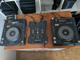 DJ set 2x Pioneer CDJ-850/ 1x Allen&Heath Xone:23 Mixer