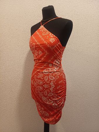 Damen Kleid rot Paisley Grösse S neuwertig