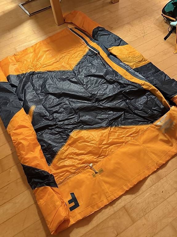 Aquilone: F-one Breeze V3 11m2 – Usato da Römerswil LU venduto da Ivo771