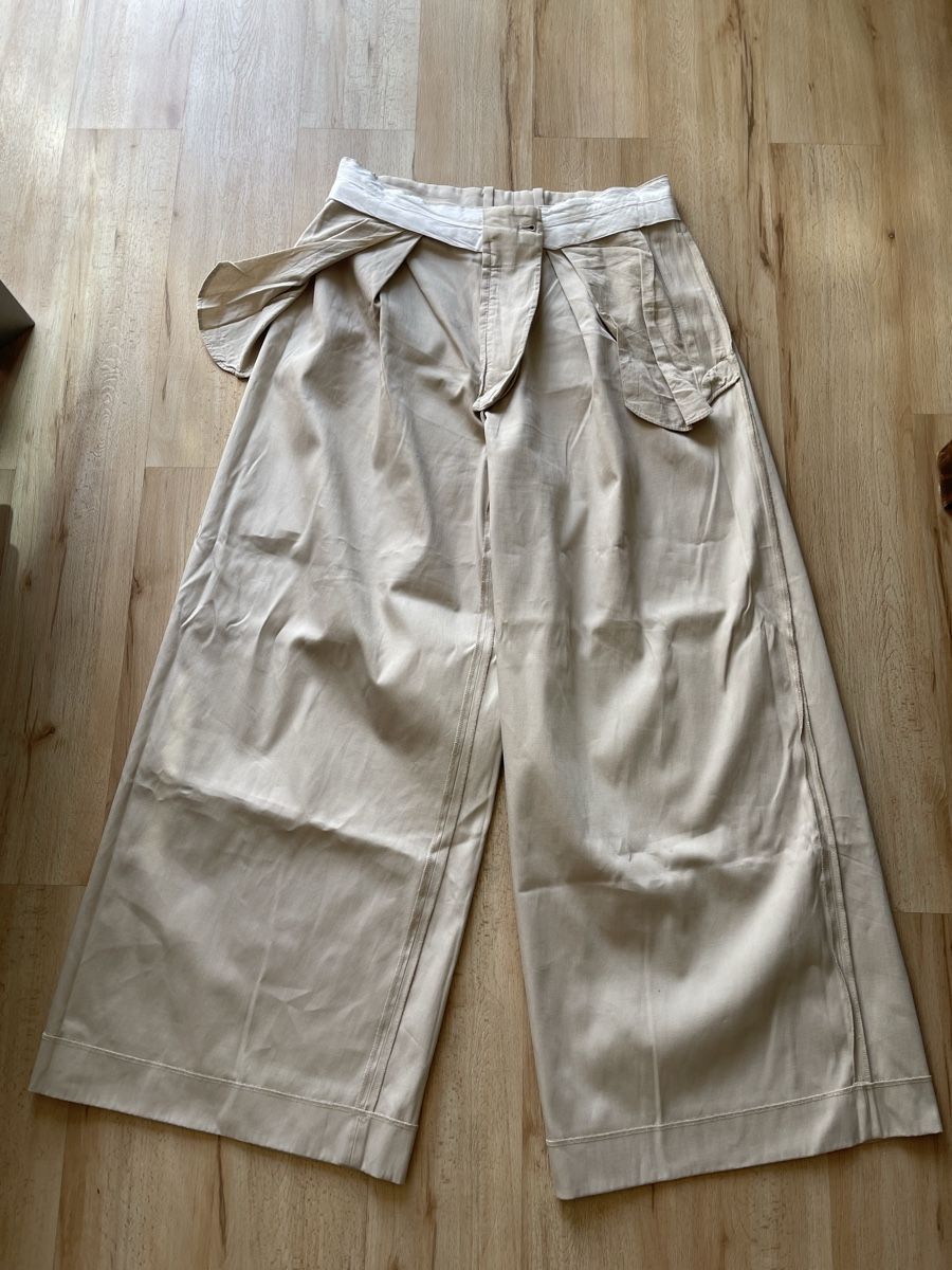 Cos Pantaloni: Pantalon large COS beige comme neuf – Nuovo (secondo la descrizione) da Kloten venduto da Vermicelles 6