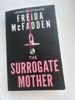 Buch The Surrogate Mother Freida McFadden englisch
