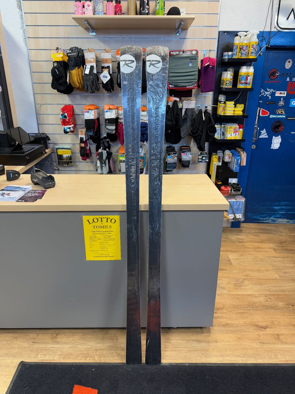 ロシニョール HERO MASTER M-21 180cm チューンナップ済 Rossignol Master M21 | Sportguide - führt Dich durch die Welt des