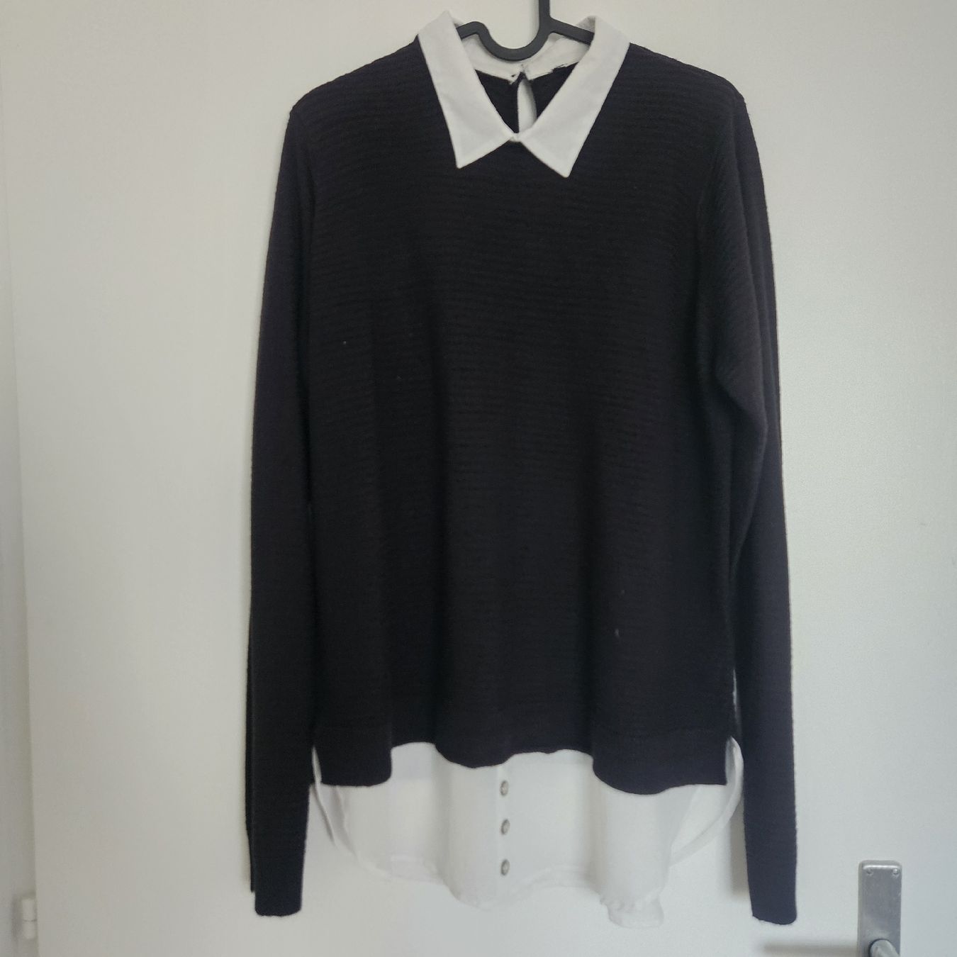 Pullover & Sweatshirts: Pullover mit Kragen – Gebraucht aus Bern von naaa000xci