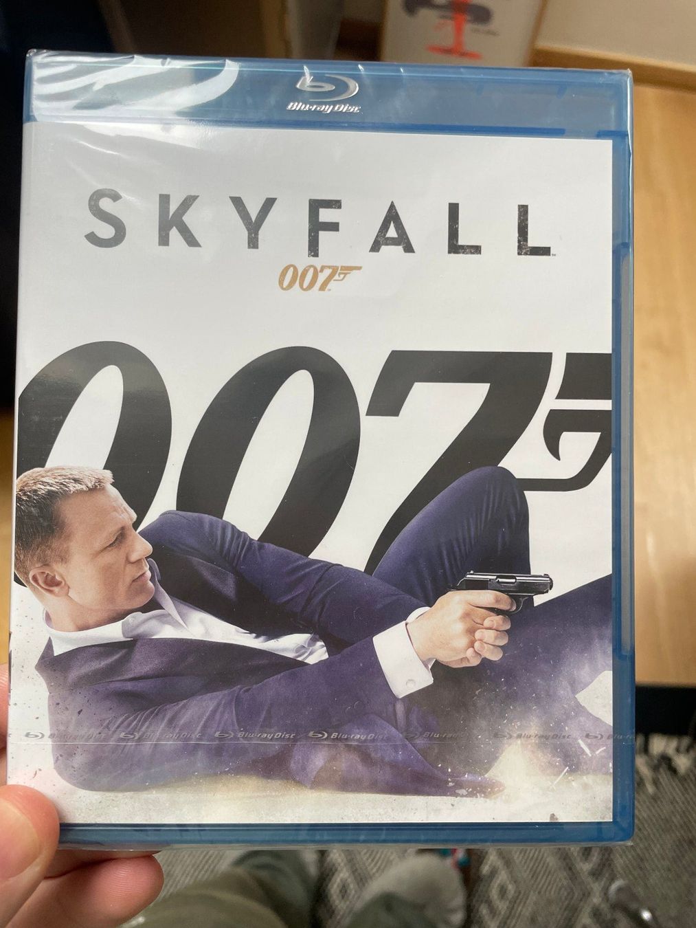Tutti i DVDs: (NEUF) Skyfall blu-ray – Nuovo e nell'imballaggio originale da Vevey venduto da c_lathion