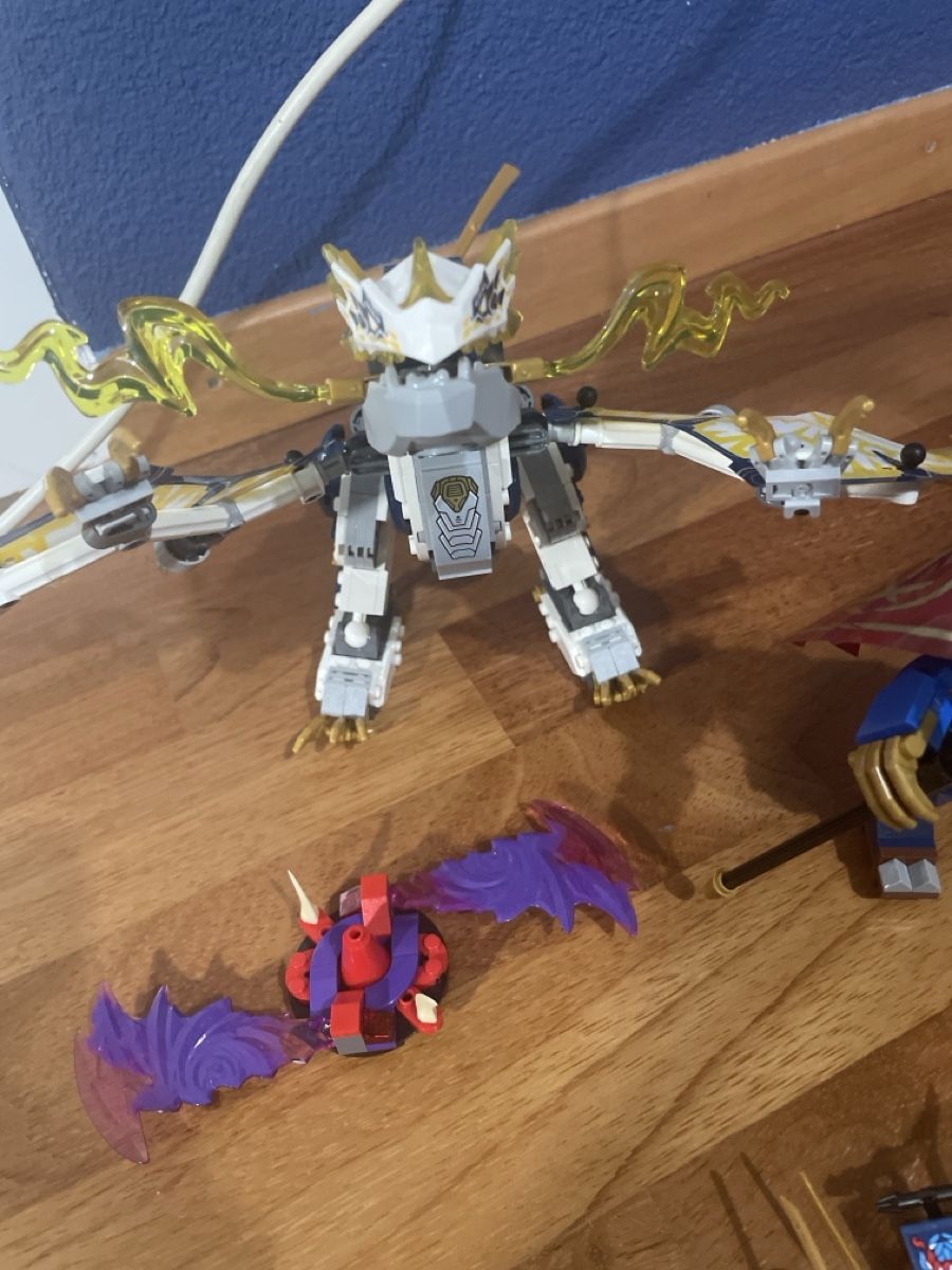 Lego Giocattoli: Lego Ninjago Set 3 – Usato da Frasnacht venduto da quadro10 1
