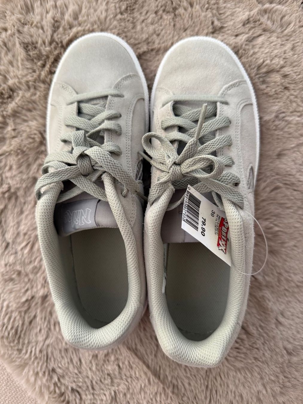 Scarpe da donna: Basket NIKE pointure 39 – Nuovo (secondo la descrizione) da Confignon venduto da minos30