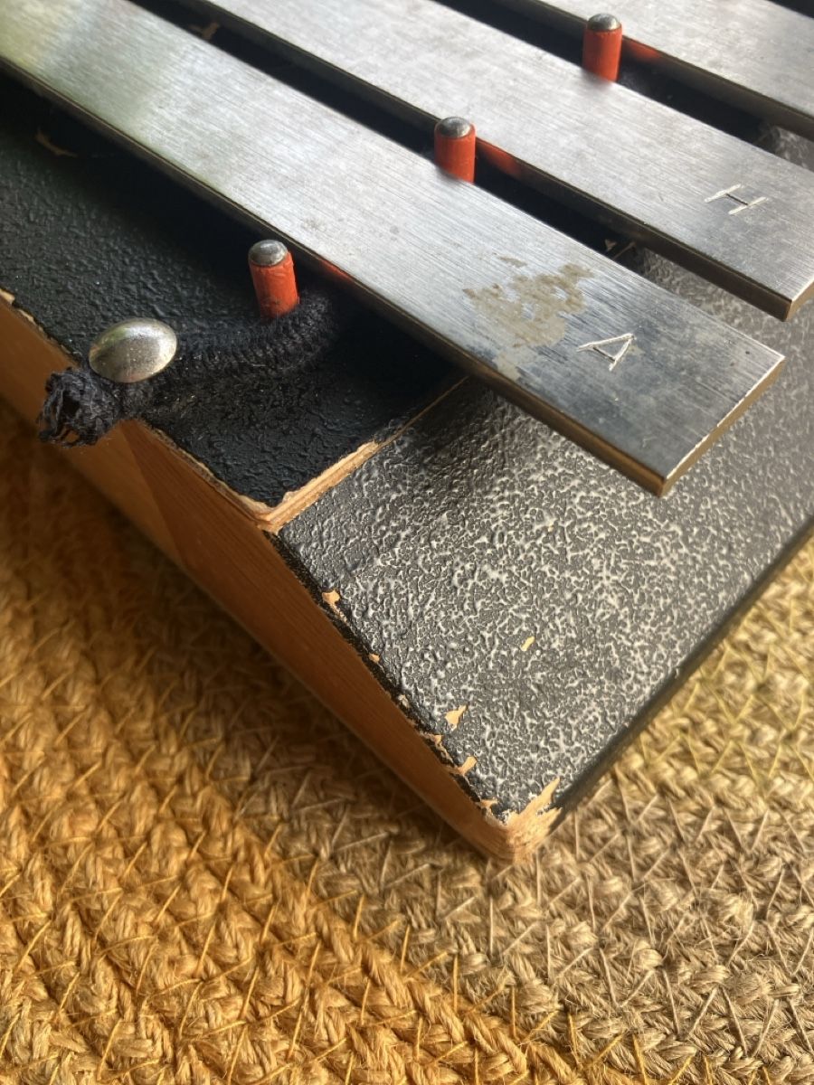 Strumenti musicali: Studio 49 Glockenspiel mit Zusatzstäben – Usato da Dornach venduto da SantiagoZG 7