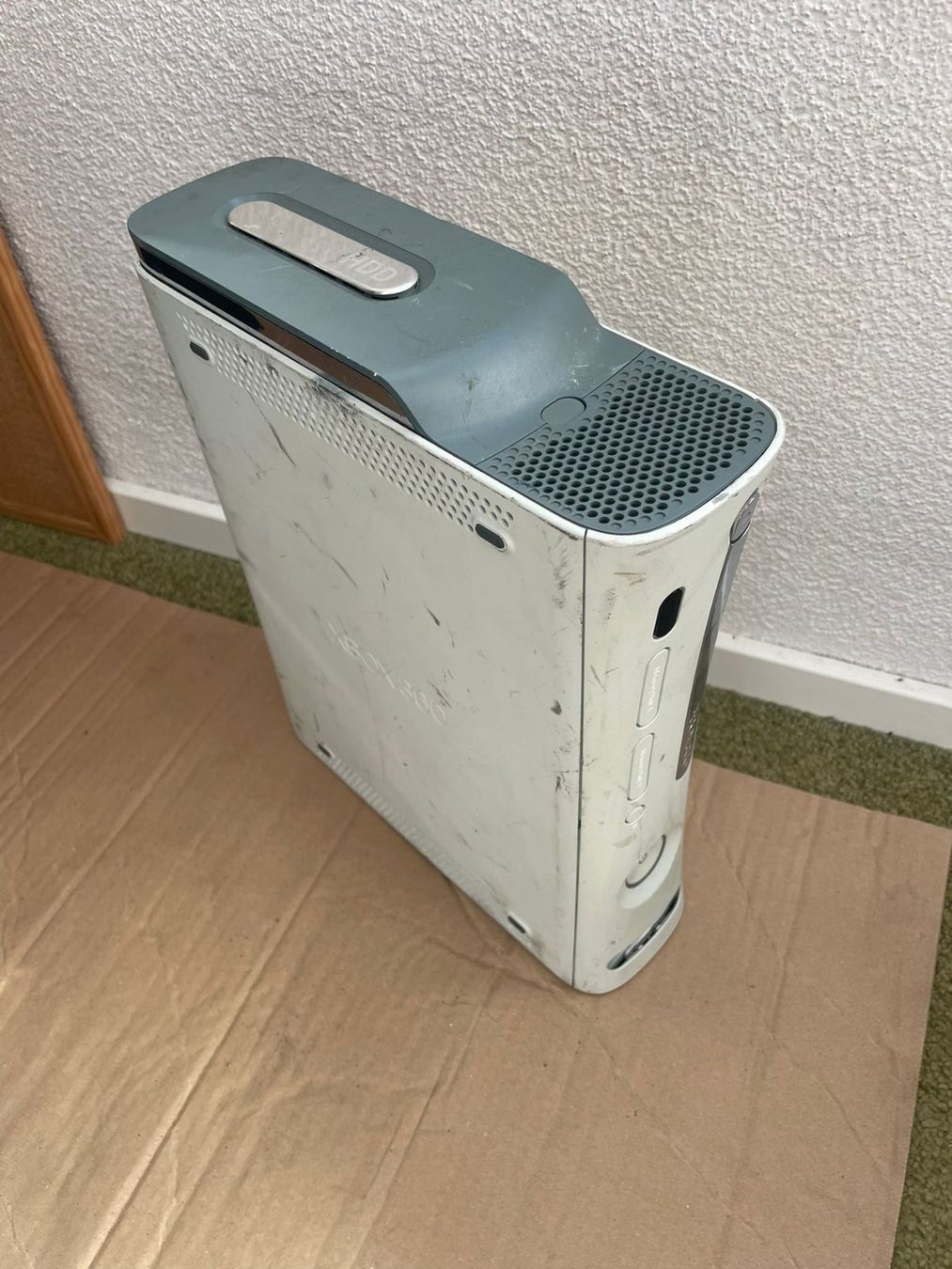 Microsoft Konsolen: Microsoft Xbox 360 Konsole mit 60GB HDD verbaut!! – Defekt aus Olten von HoYa01 1