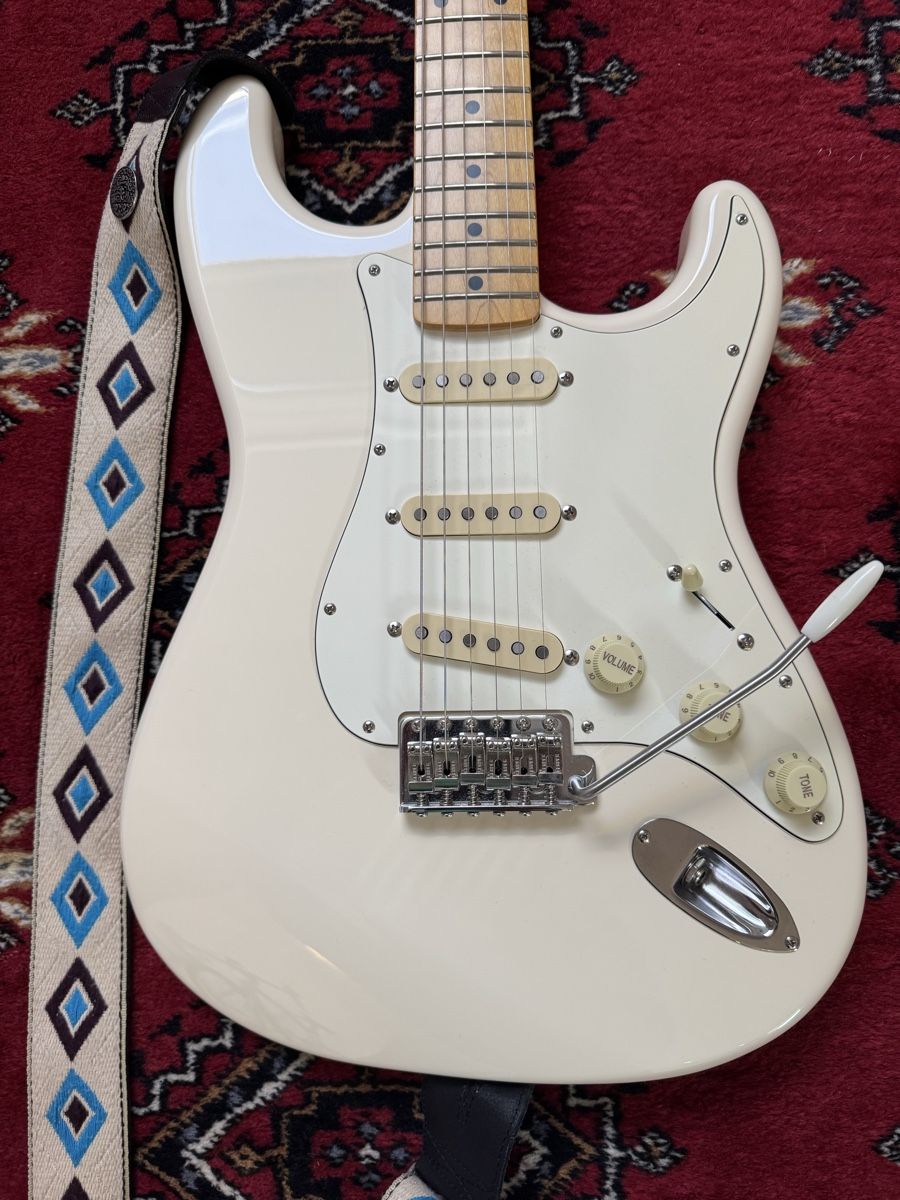 Fender Musikinstrumente: Fender JV modified 60ies Strat – Gebraucht aus Belmont-sur-Lausanne von alexander12