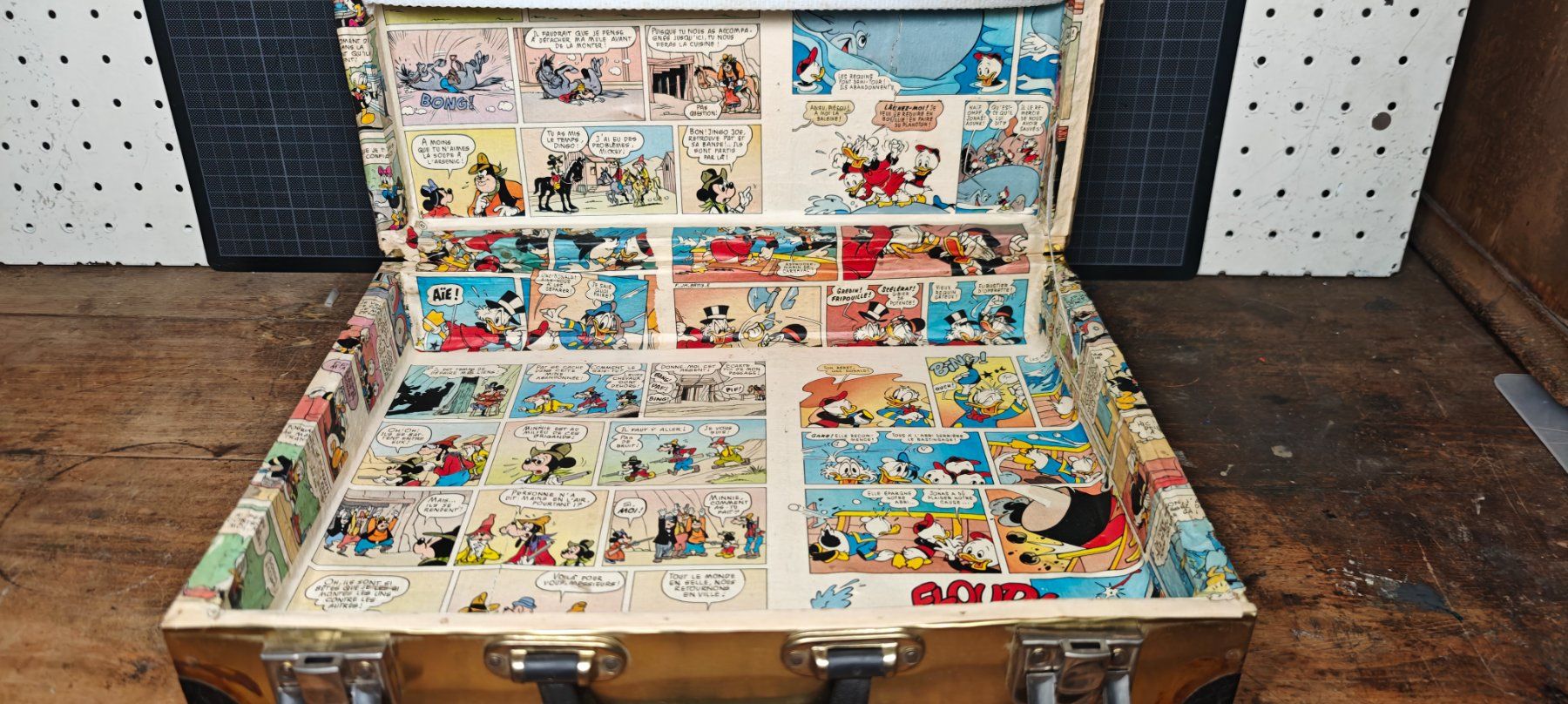 Reisekoffer: Wunderschöner seltener DAKAR Cot-Cot-Koffer“ COMIC STYLE – Gebraucht aus Gelterkinden von MYSTOREFORYOU4460 2
