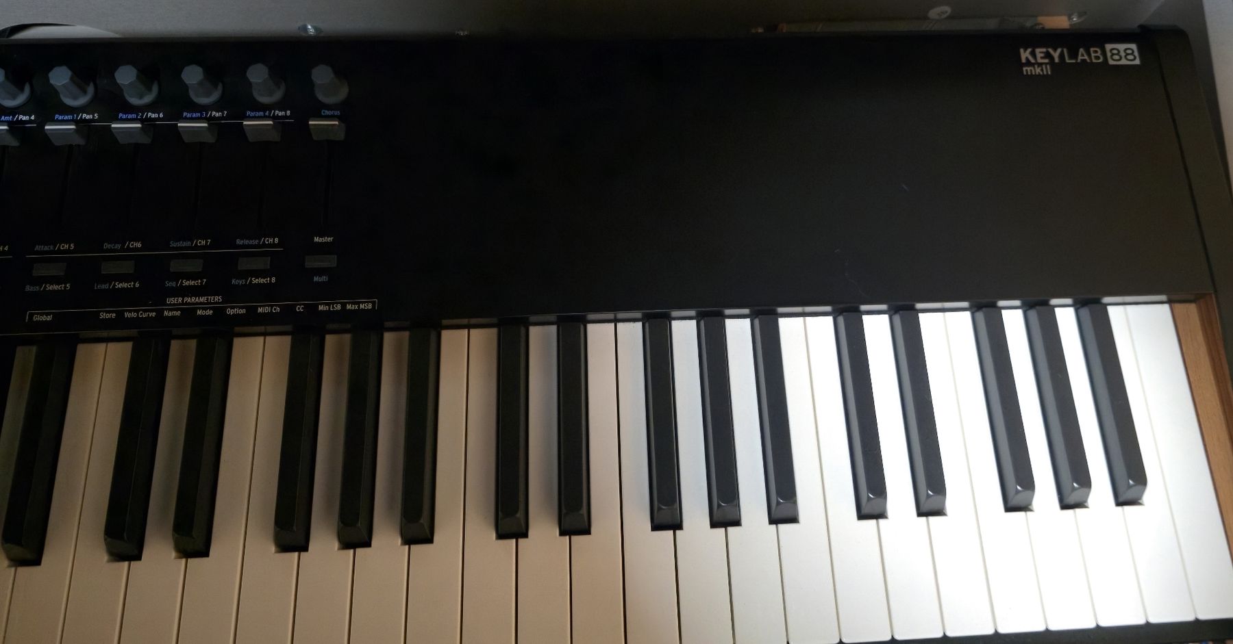 Arturia Musikinstrumente: Arturia KeyLab88 MK2 – Neu (gemäss Beschreibung) aus Biel/Bienne von StarkyGuitarTv 6