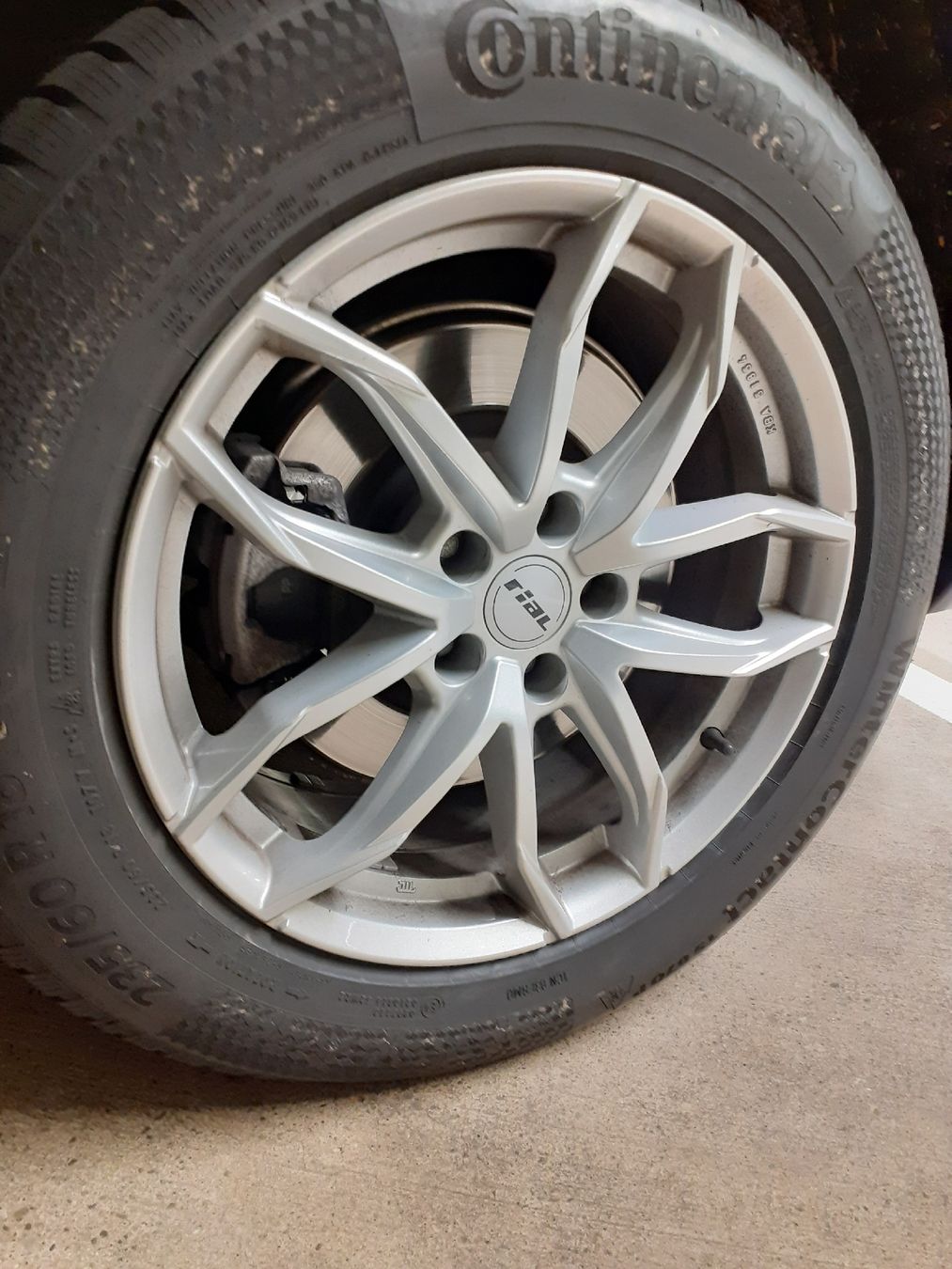Pneus & Kompletträder: 4 Winterräder komplett Audi Q5 – Gebraucht aus Winterthur von Wogesni 2