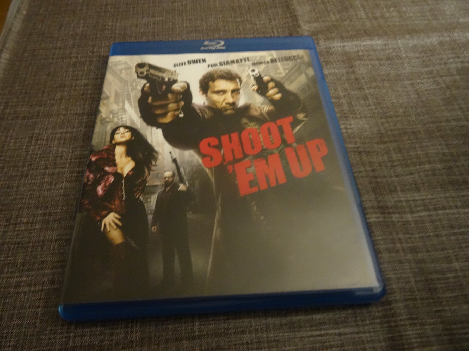 Tutti i DVDs: Shoot'em Up - Blu-ray Action – Usato da Olten venduto da Disc-Verkauf