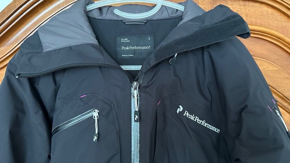 Peak Performance Giacche: PEAK PERFORMANCE Skijacke, schwarz, Gr. S – Usato da Basel venduto da astwo 2
