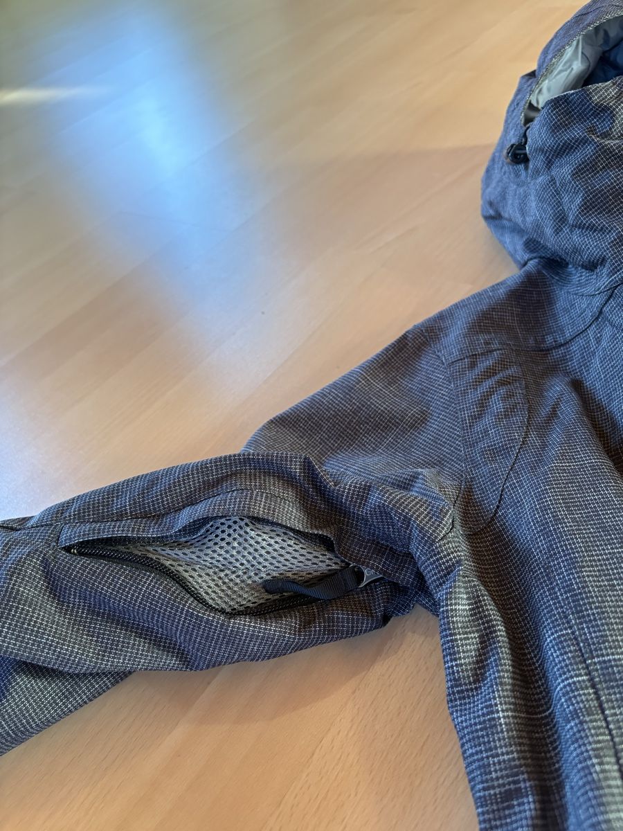 Burton Giacche: Burton Winterjacke S – Usato da Geuensee venduto da Mountabout 6