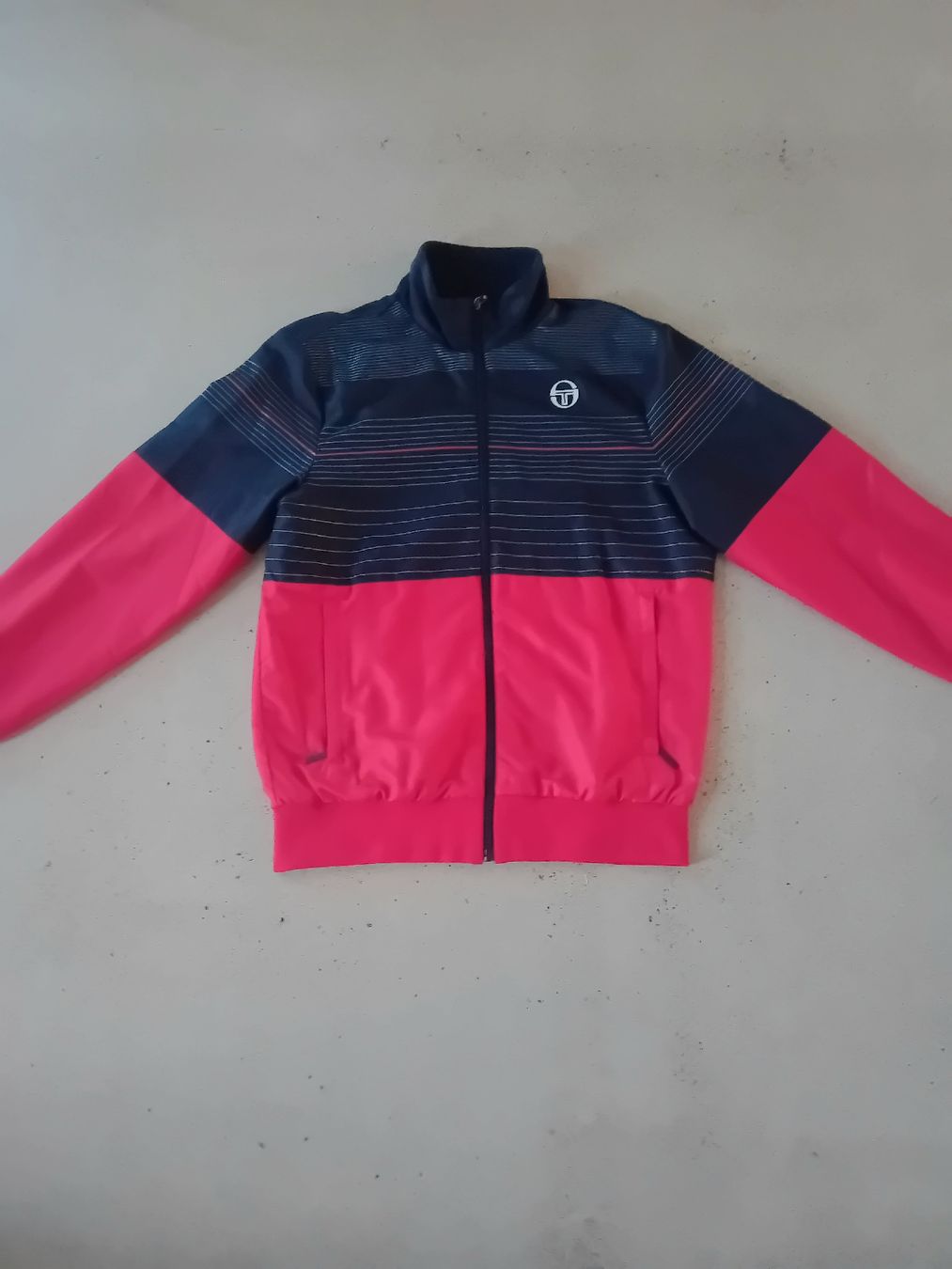 Jacken: Sergio Tacchini Oberteil: Gr. M – Neu (gemäss Beschreibung) aus Zürich von con_tjl2