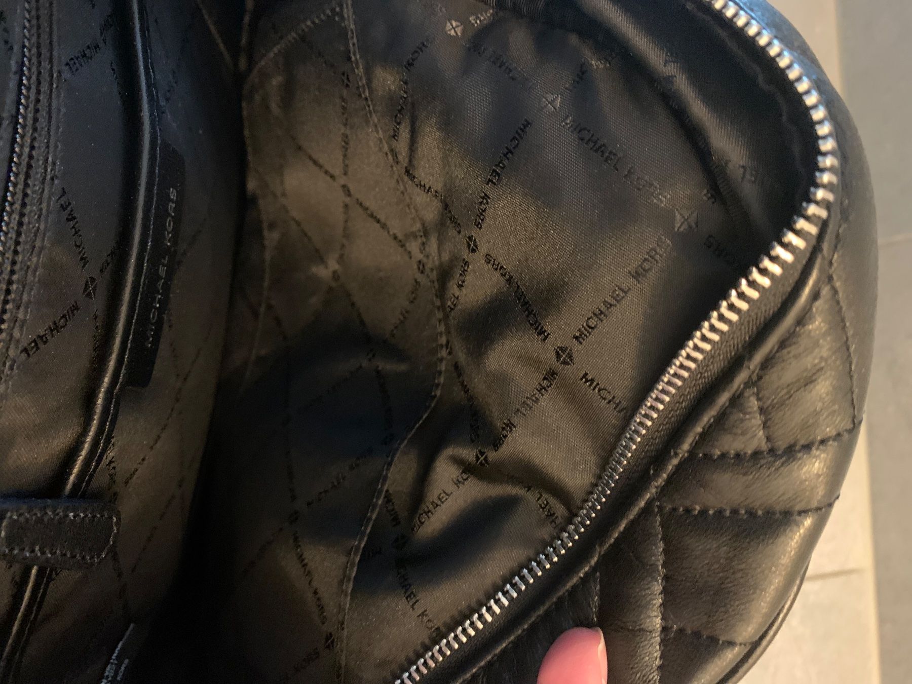 Michael Kors Sacs à dos: Michael Kors Rucksack – D'occasion à Thörishaus par peyersson 5