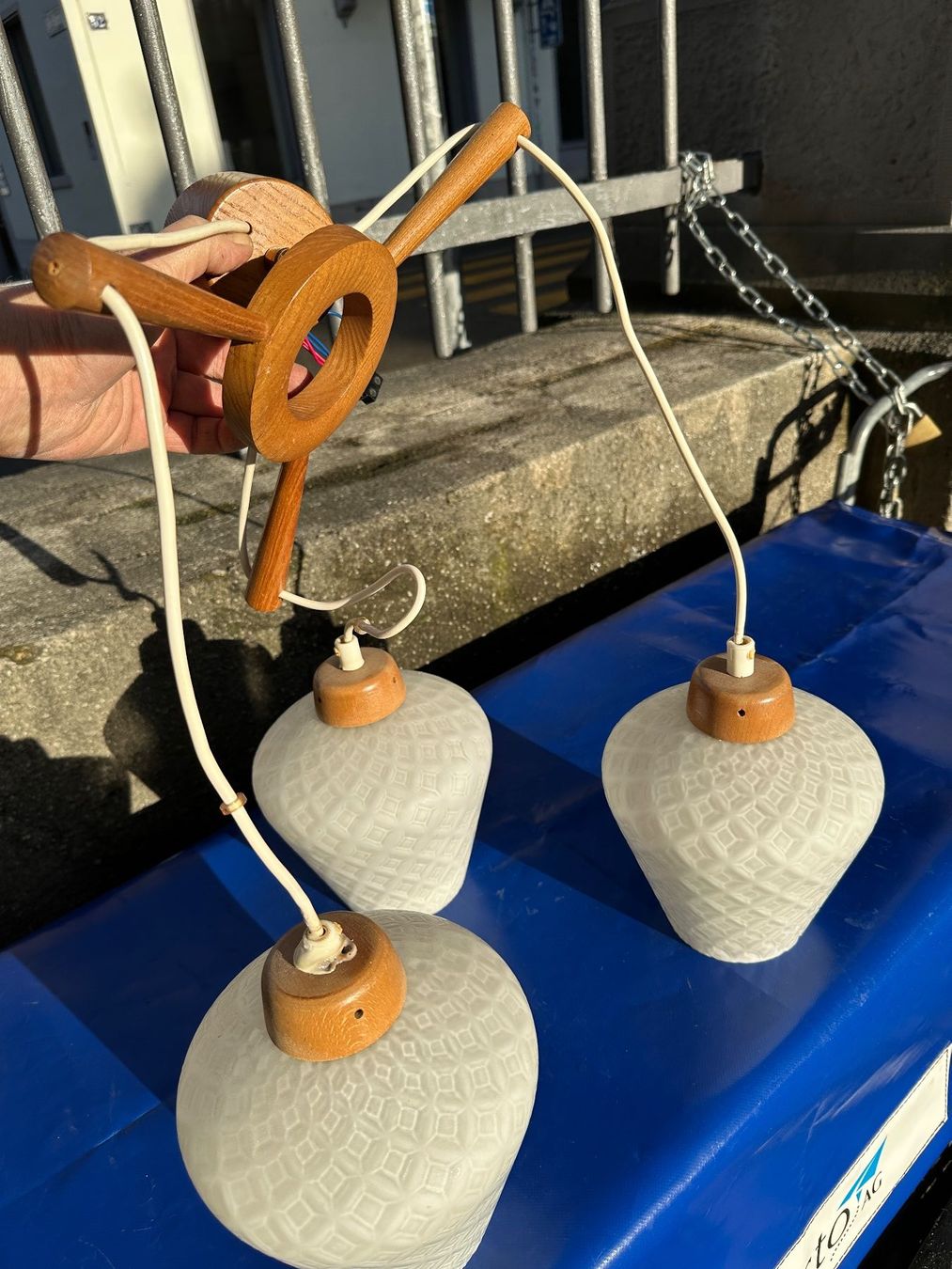 Lampadari & plafoniere: Vintage Deckenlampe Dänemark Holz + Glas – Usato da Zürich venduto da atlantis77 4