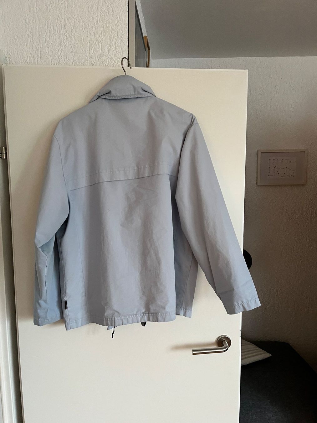 Jacken: hellblaue Regenjacke – Gebraucht aus Würenlos von Schnudi10 1