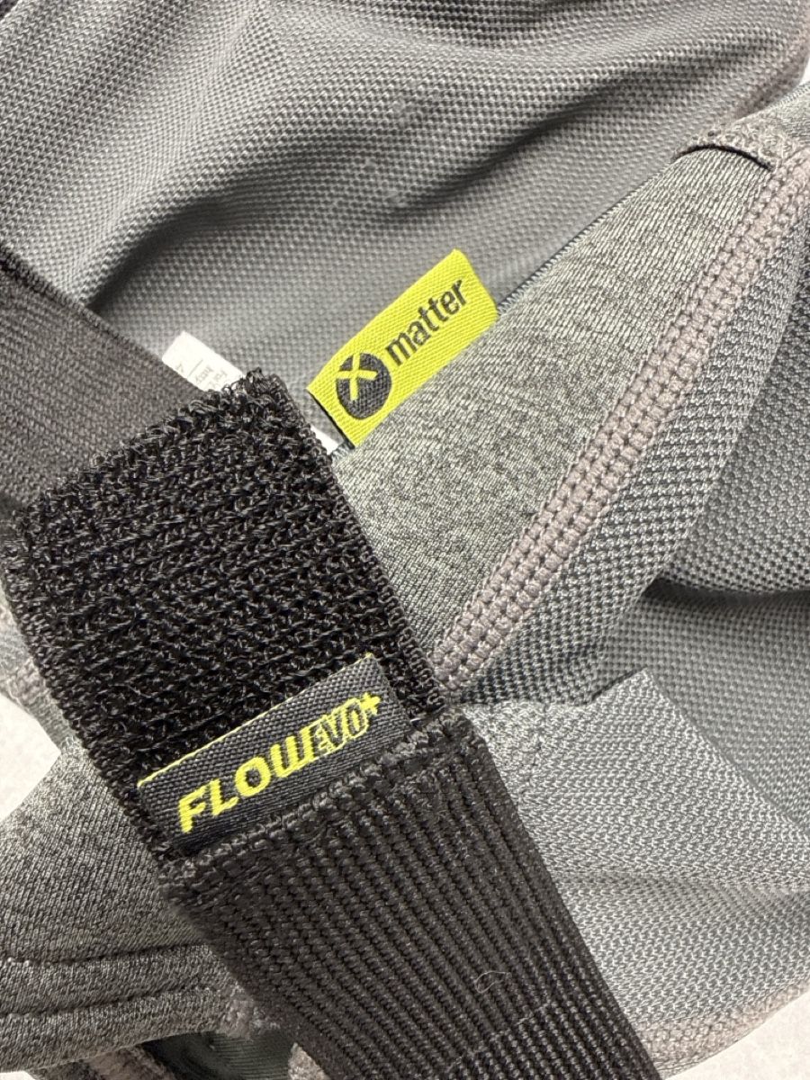 IXS Protections: Ginocchiere e gomitiere IXS Flow Evo+ Nuove – Neuf (Voir description) à Bioggio par Kim1974 2