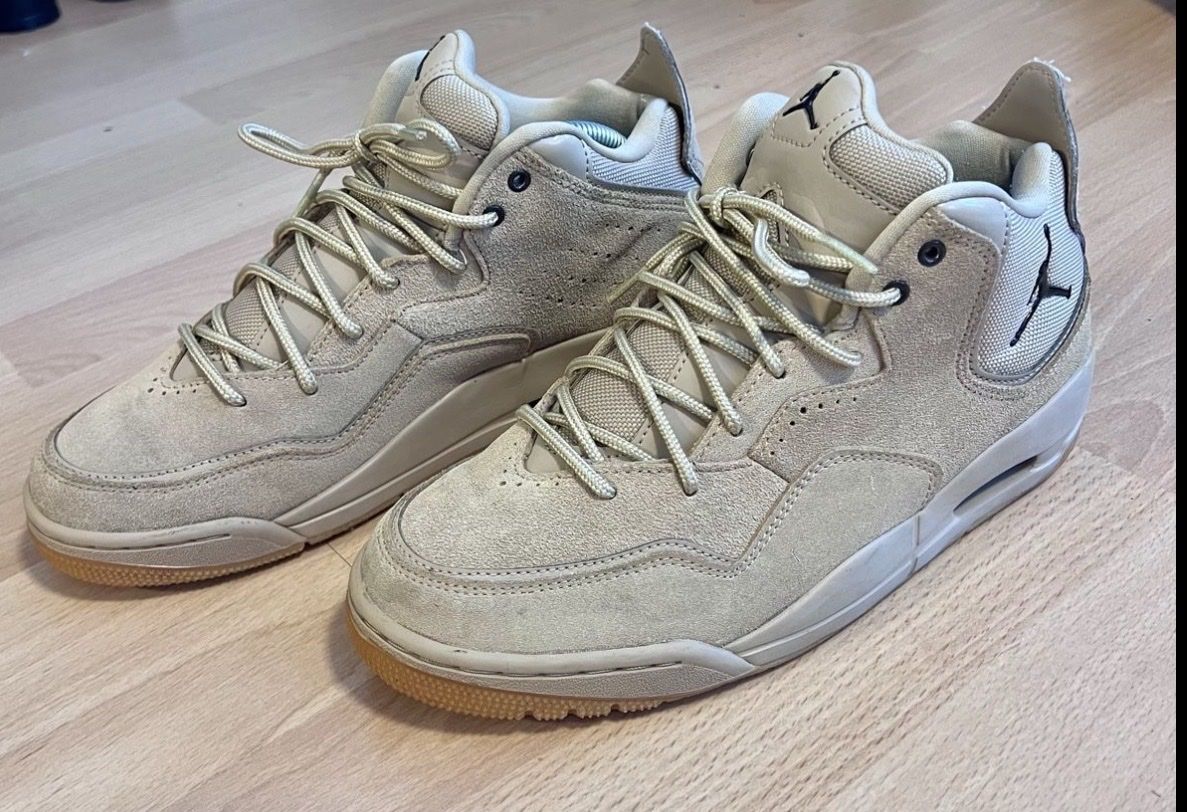Jordan Herrenschuhe: Nike Air Jordan 1  Gr.41 – Gebraucht aus Herisau von red_rsv6