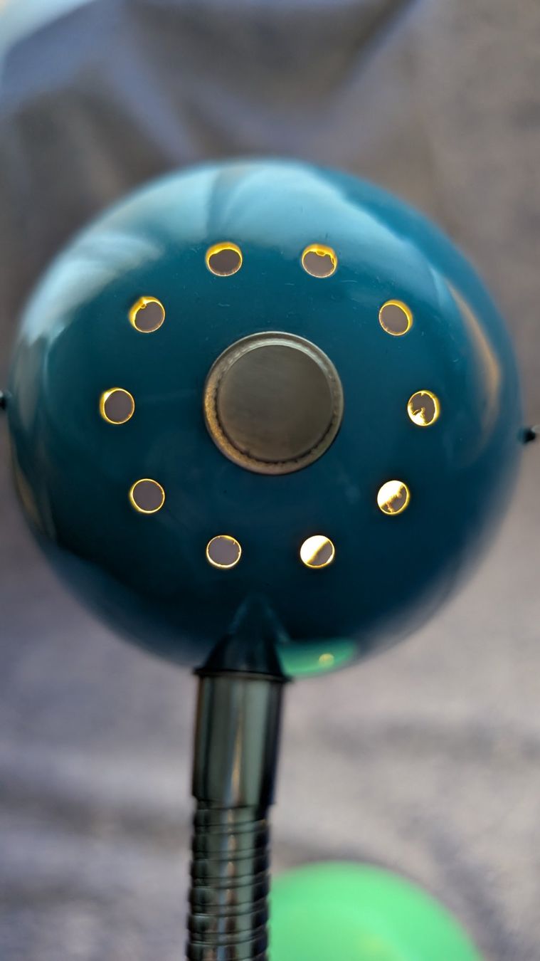 Lampade: Nachttischlampe Hellblau – Usato da Ittigen venduto da stoney63