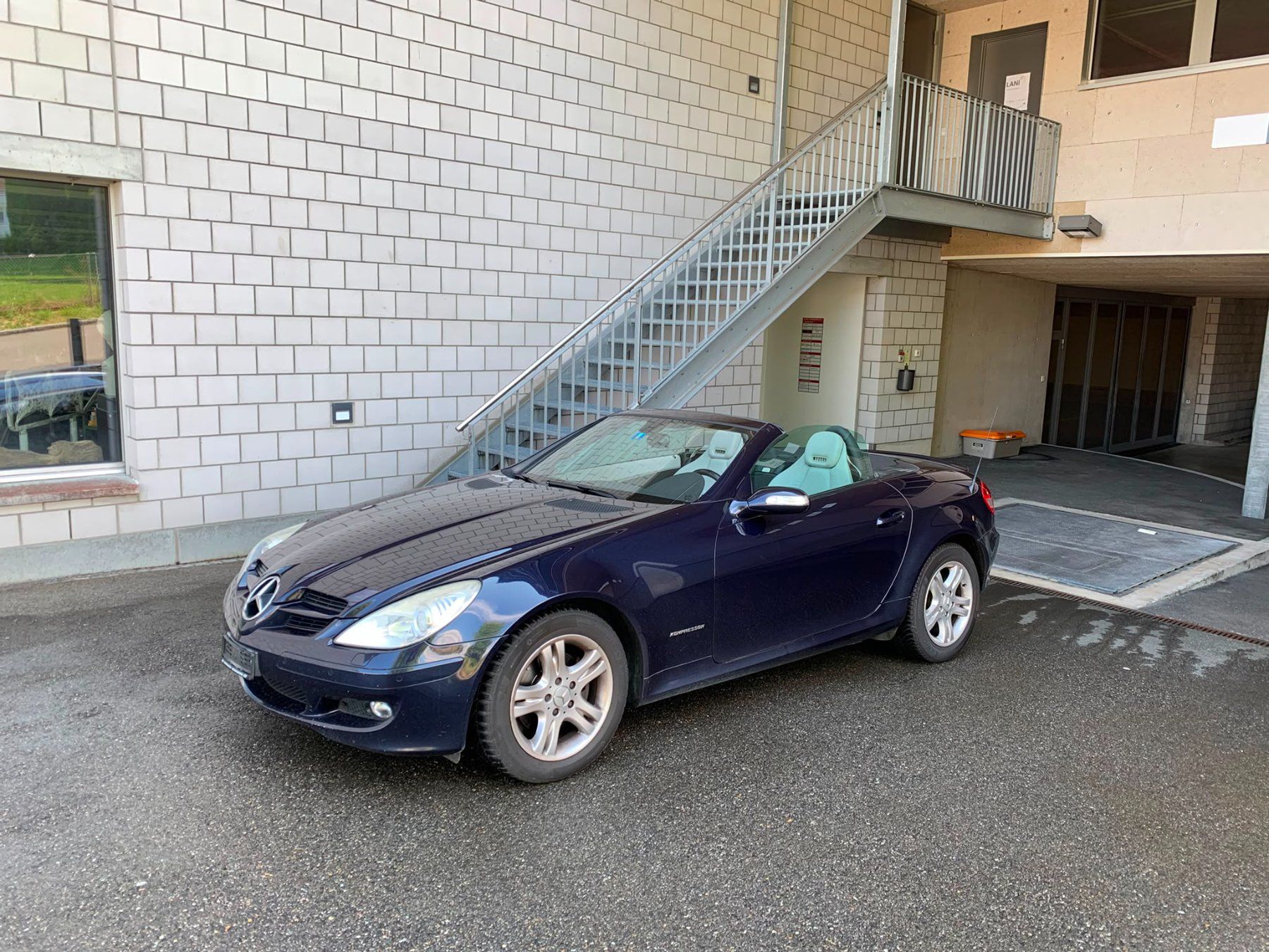 Mercedes-Benz Automobili: Mercedes SLK 200 Kom. – Usato da Bäch SZ venduto da Olivier_Sales