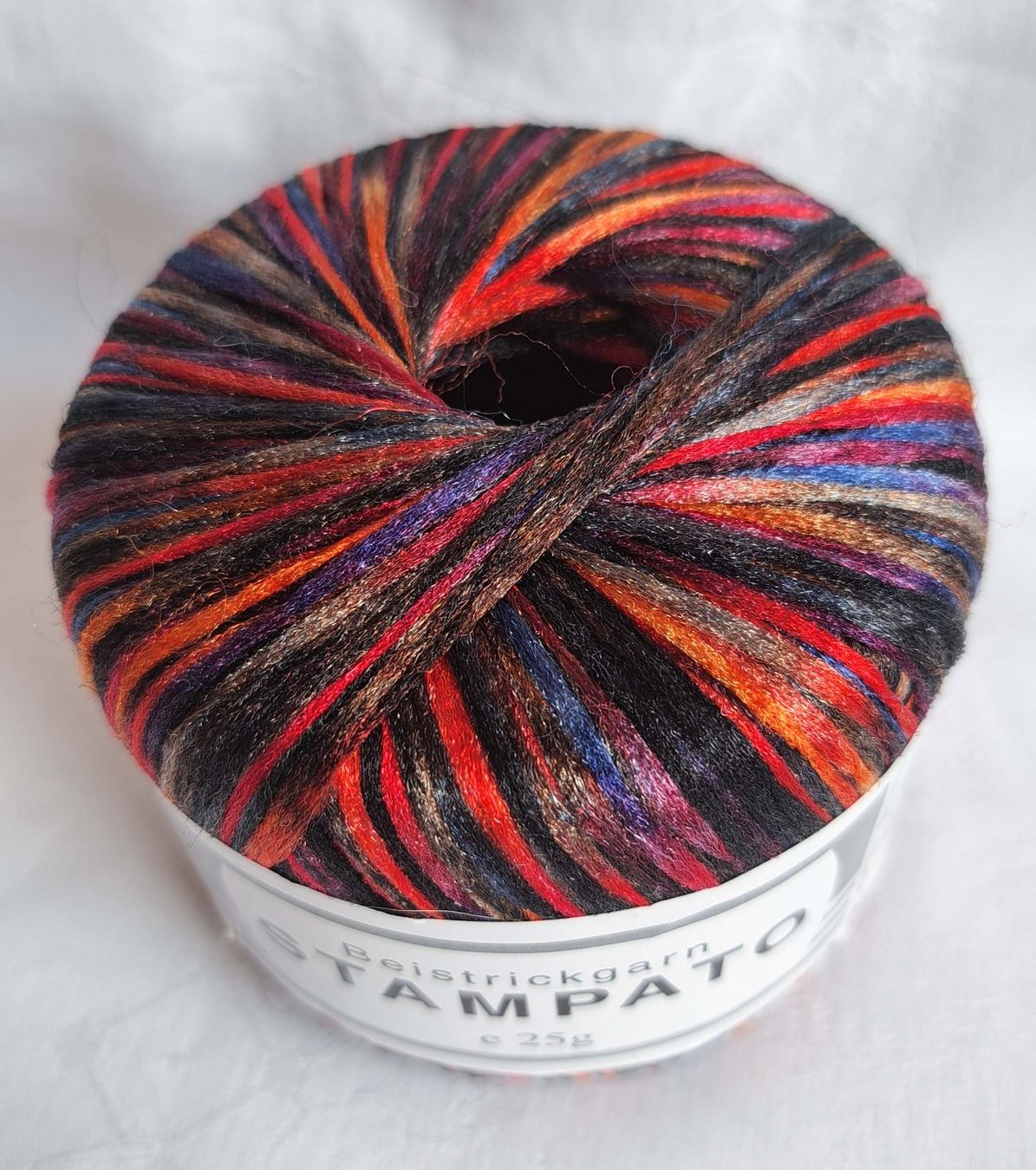 Lana: 50g Beilaufgarn mit Farbverlauf – Nuovo e nell'imballaggio originale da Basel venduto da Sweet-Yarns01