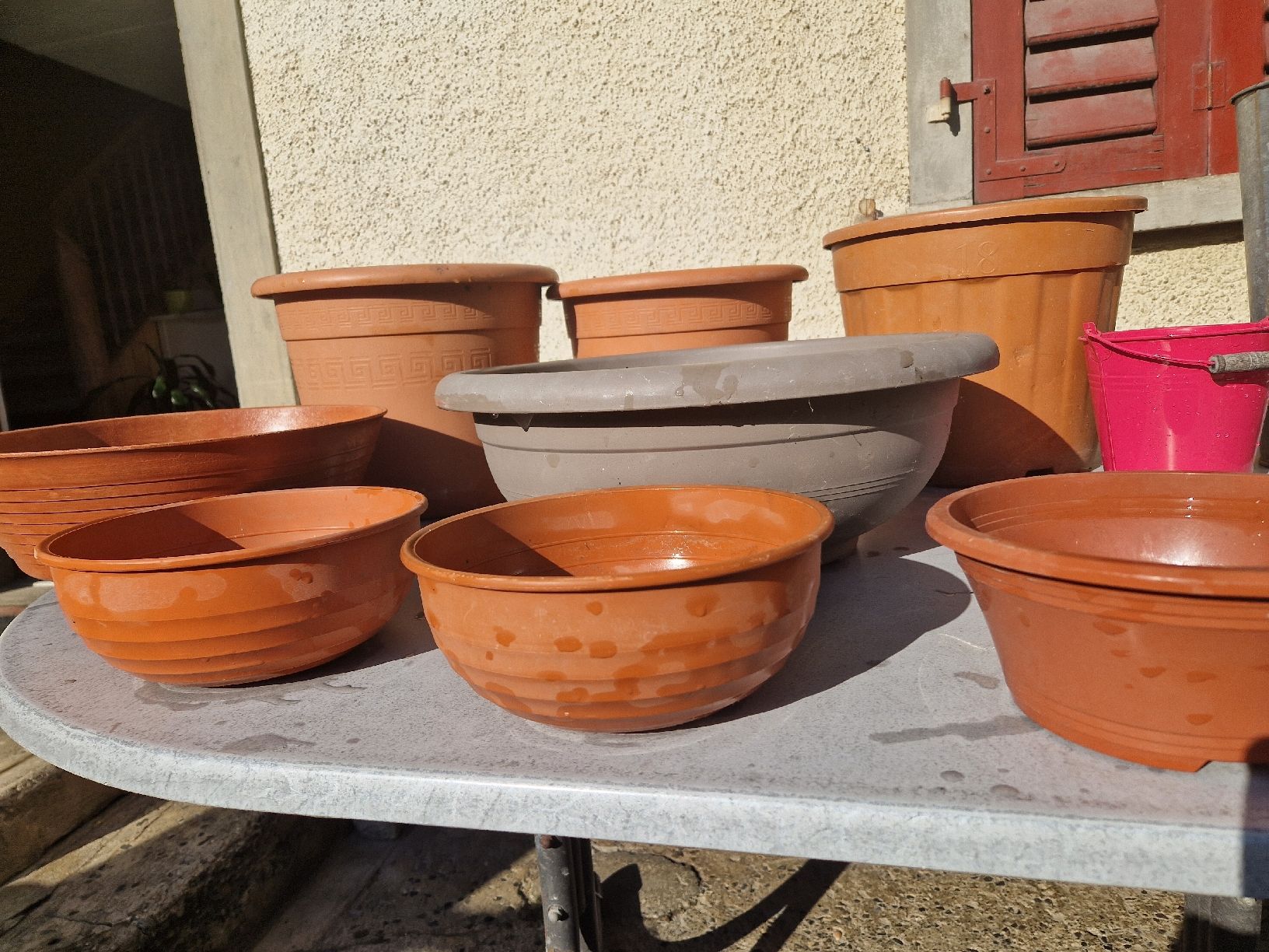 Vasi per fiori: Blumentöpfe Kunststoff und Metall – Usato da Triengen venduto da KittyKat6 2