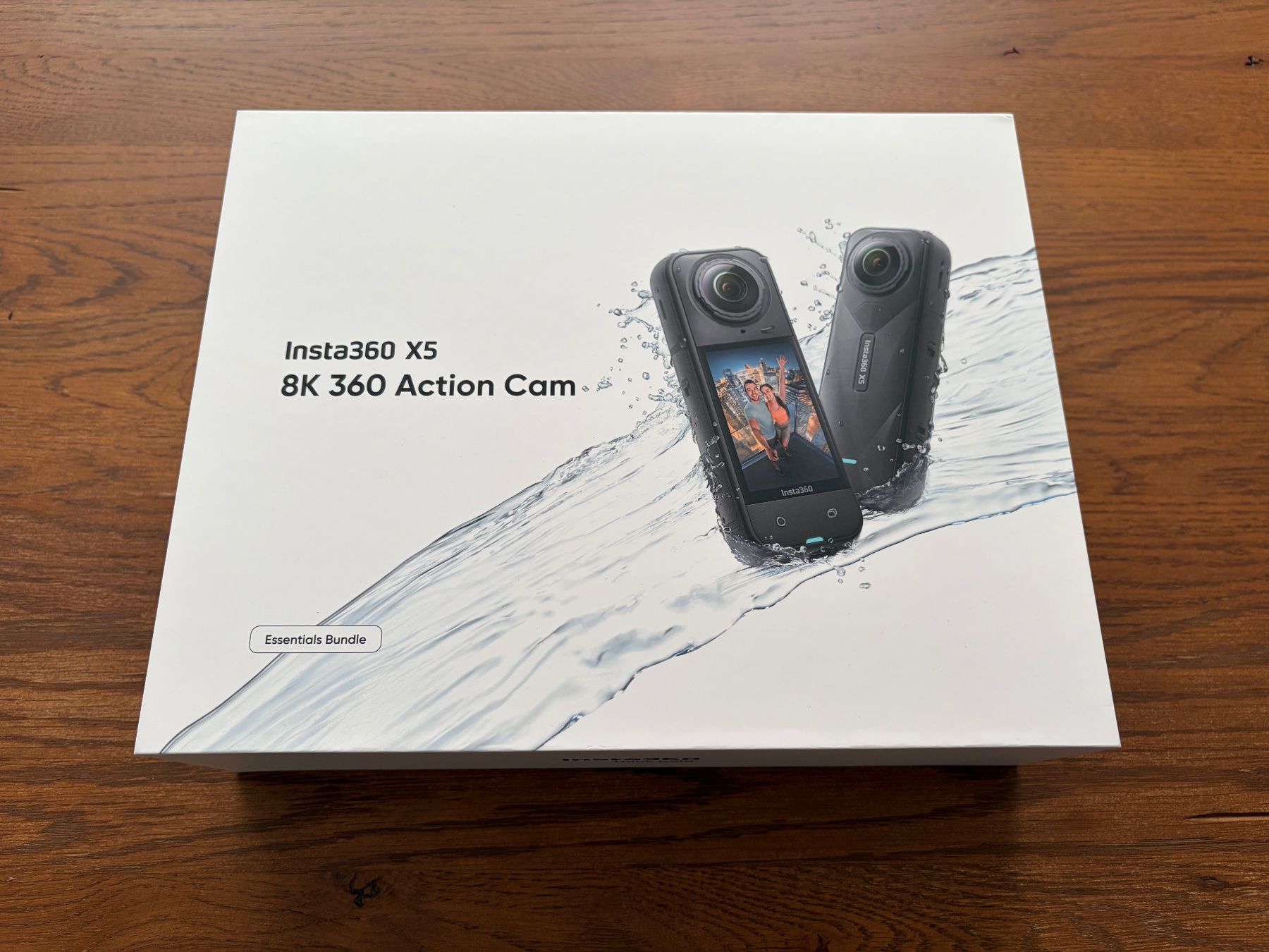 Insta360 Action Cam: INSTA360 X5 Essentials Bundle (inkl.128GB SD Karte+Garantie) – Usato da Knonau venduto da Vincent_vega84 4