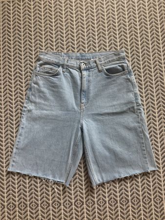 Collusion Jeans-Shorts Grösse 28 light blue