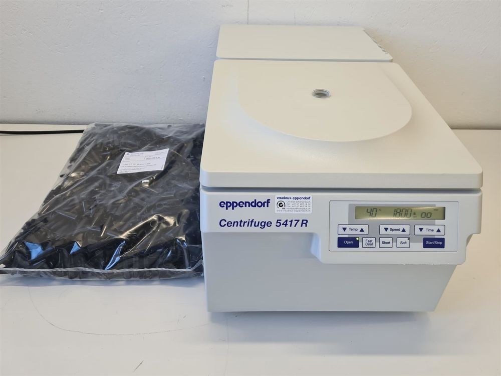 Accessori da laboratorio: Eppendorf 5417R Centrifuge – Usato da Niederdorf venduto da LeptonAG_Labor 1