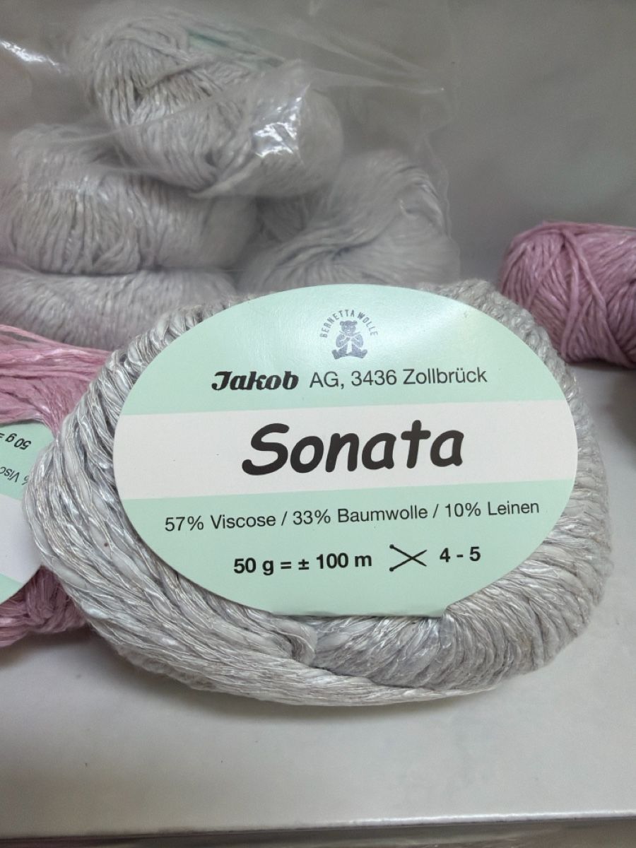 Cordelettes & Fils: Strickgarn 19 Strangen  – D'occasion à Biberist par Momo33 1