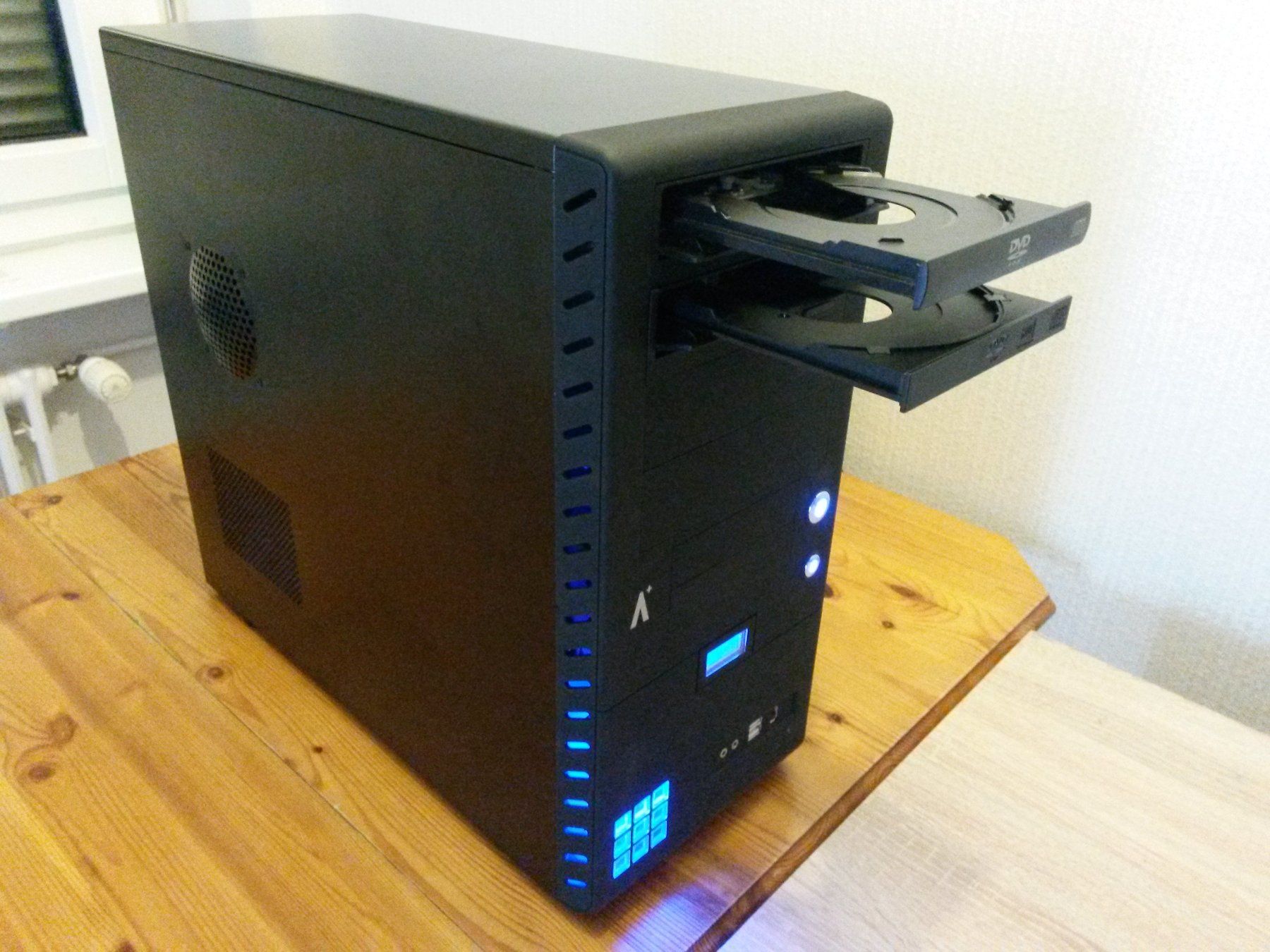 MSI PCs: PC Windows 7 32-Bit Intel Celeron 2.80GHz 1GB-RAM – Gebraucht aus Luzern von orl_fdy8 6