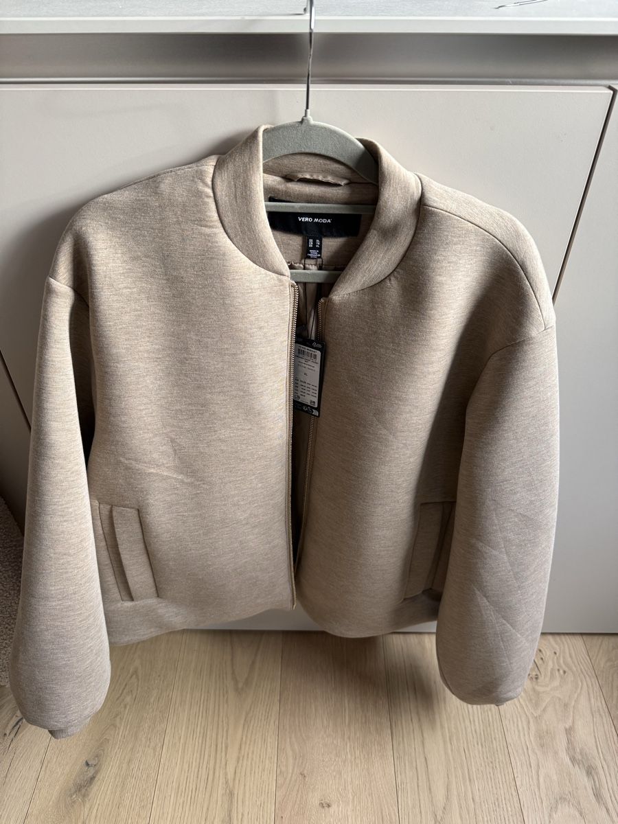 Vero Moda Giacche: Jacke, Vero Moda, gr. XL – Nuovo e nell'imballaggio originale da Widnau venduto da Katja1973