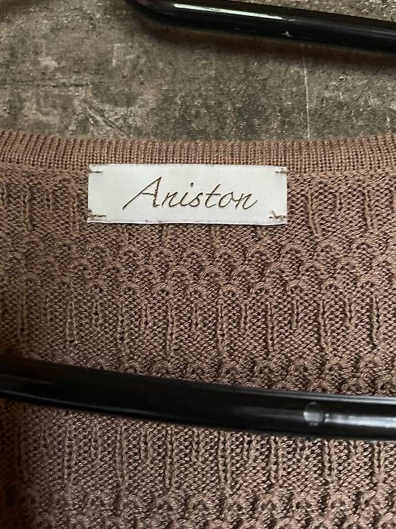 Vestiti: Braunes Strickkleid von Aniston, Grösse 36 – Usato da Rüschegg Heubach venduto da sharky81 2