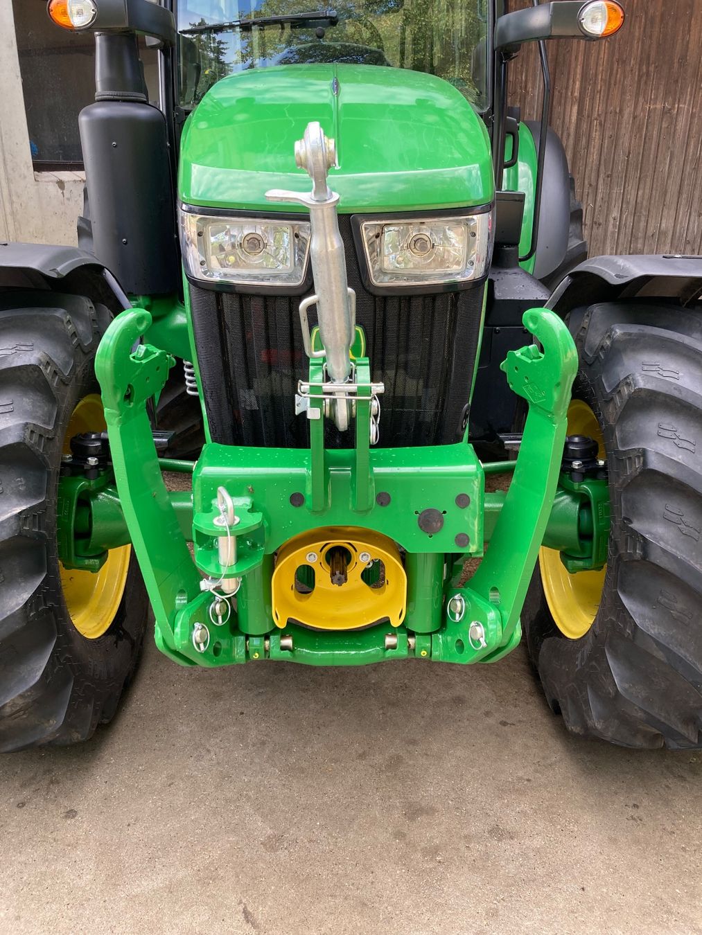 John Deere Trattori: John Deere 5100M – Usato da Hosenruck venduto da Fox690 2