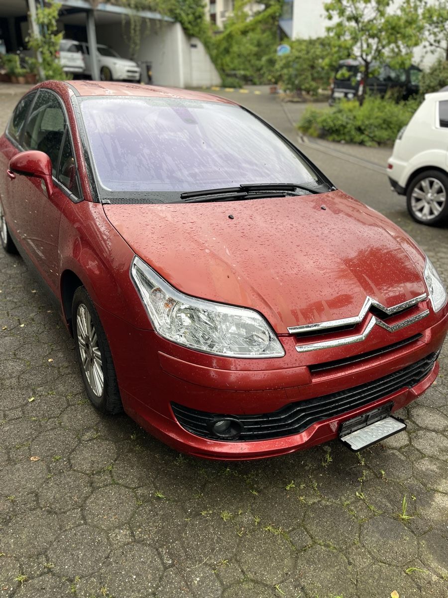 Citroën Automobili: Citroen C4 Modell Coupé. – Usato da Ebikon venduto da Carlocap