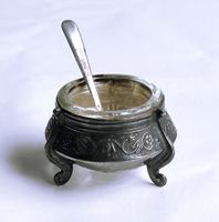 Edles Vintage*Salzschälchen mit Löffel (SILVERPLATE)*ЗЮММЕТ*