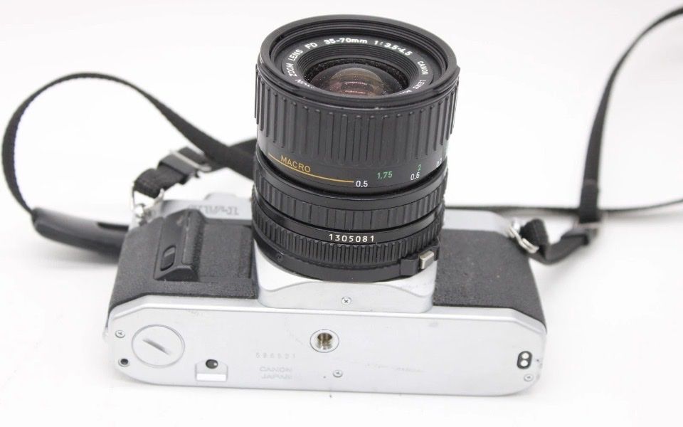 Canon Kamera: Canon AV-1 – Gebraucht aus Trimmis von tom_9b6x 3