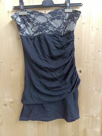Tragerloses Stretch-Kleid mit Spitze