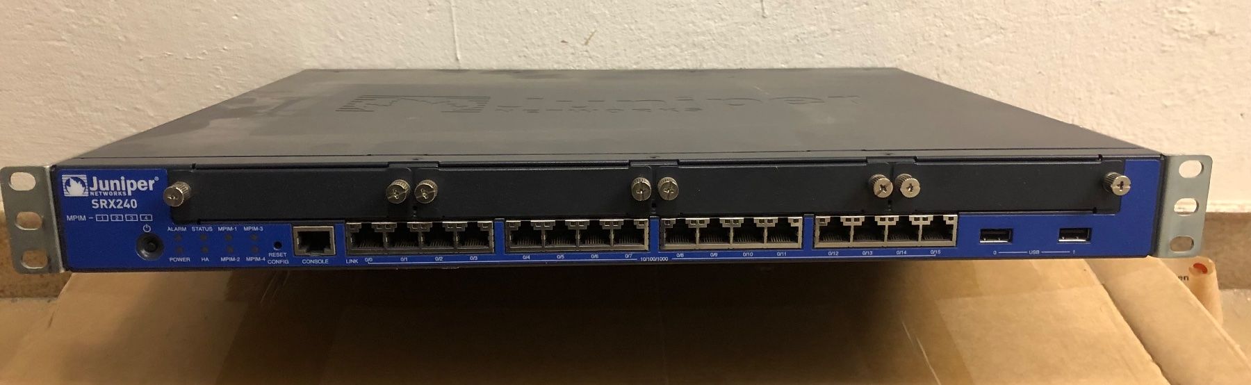 Firewall: Firewall Juniper SRX240 – Gebraucht aus Bern von macREC