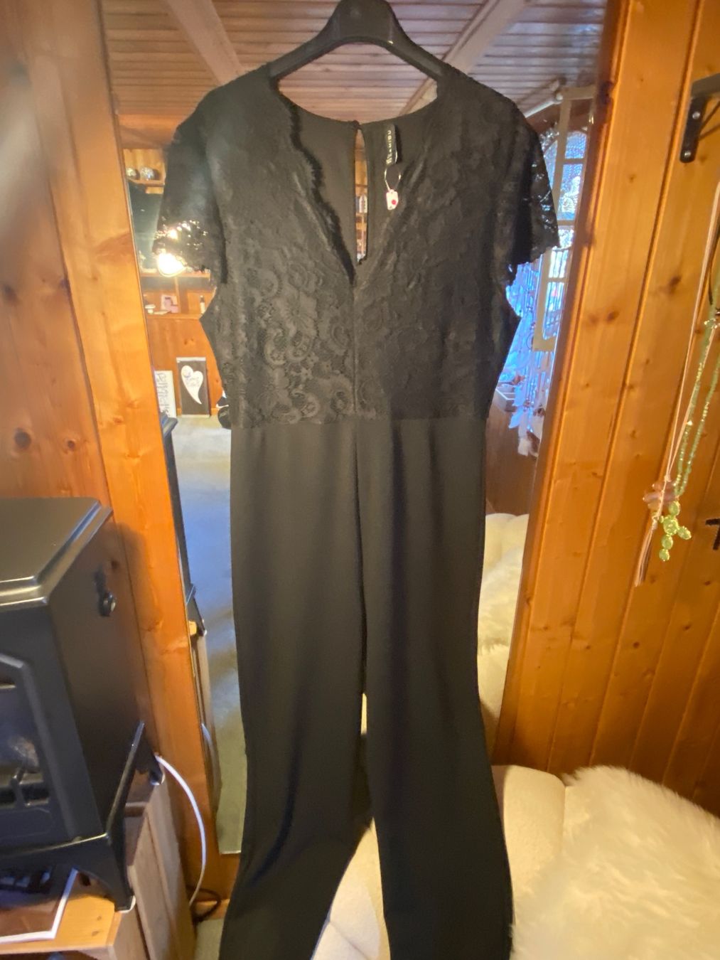 Tute: JUMPSUIT SPITZEN-SCHWARZ-DAMEN – Nuovo (secondo la descrizione) da Meienried venduto da ManuelaBoutique 1