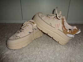 *** Cooler Plateau Schuh ***  mit vielen Details  Ungetragen